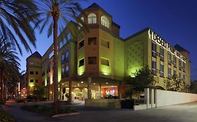 Desert Palms Hotel Anaheim
